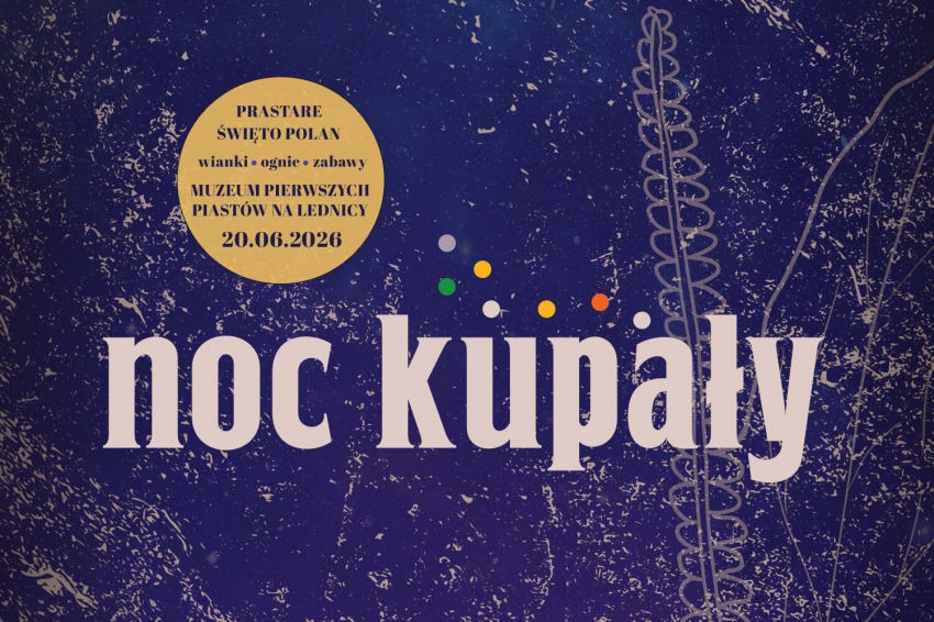 Noc KUpały - dziewczęta z wiankami na głowach