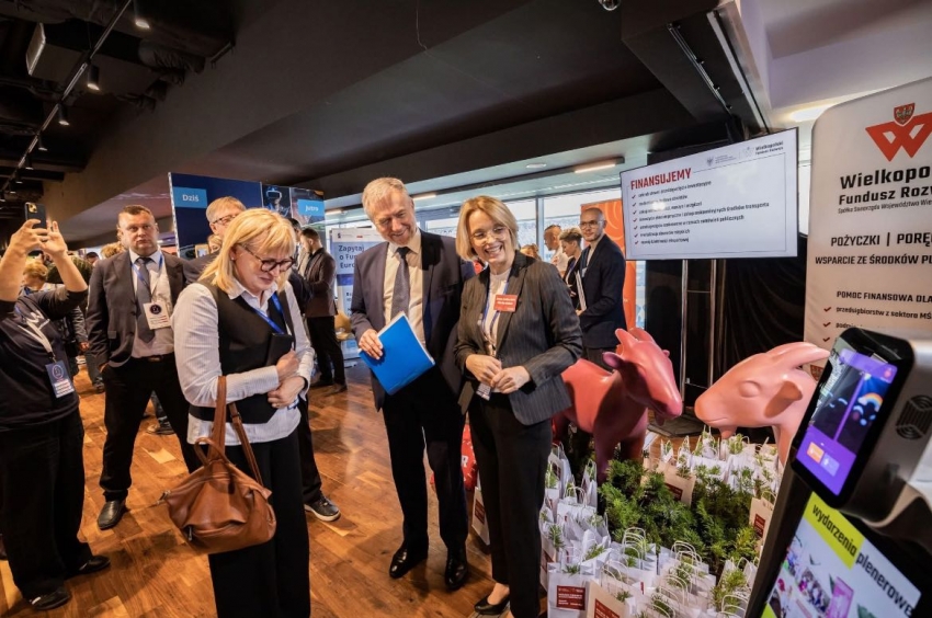 Forum Rozwoju Mazowsza stoisko Muzeum Pierwszych Piastów na Lednicy