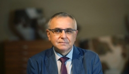 Prof. dr hab. Daniel Makowiecki - zdjęcie portretowe