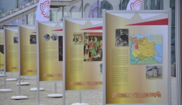 plansze ze zdjęciami